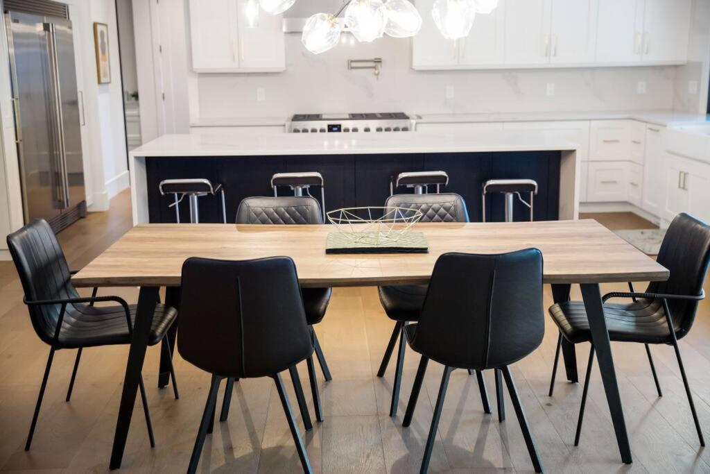 The Fernridge Estate: 5Bd Family Retreat! Villa Langley Dış mekan fotoğraf